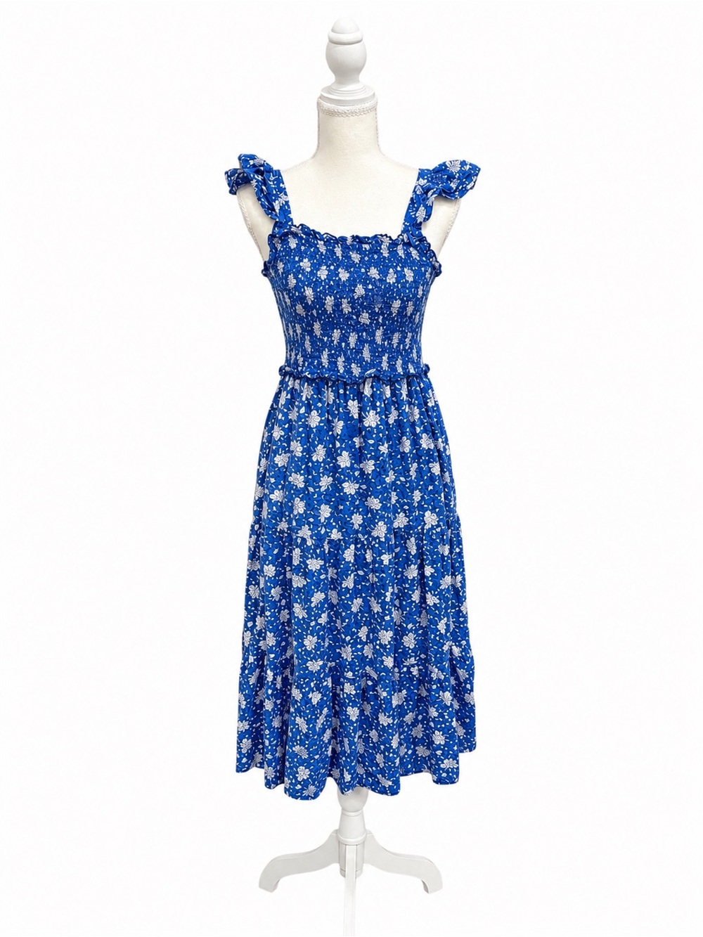 THML Blue Floral Smocked Midi Dress Size Small Ruffle Strap Cottagecore
